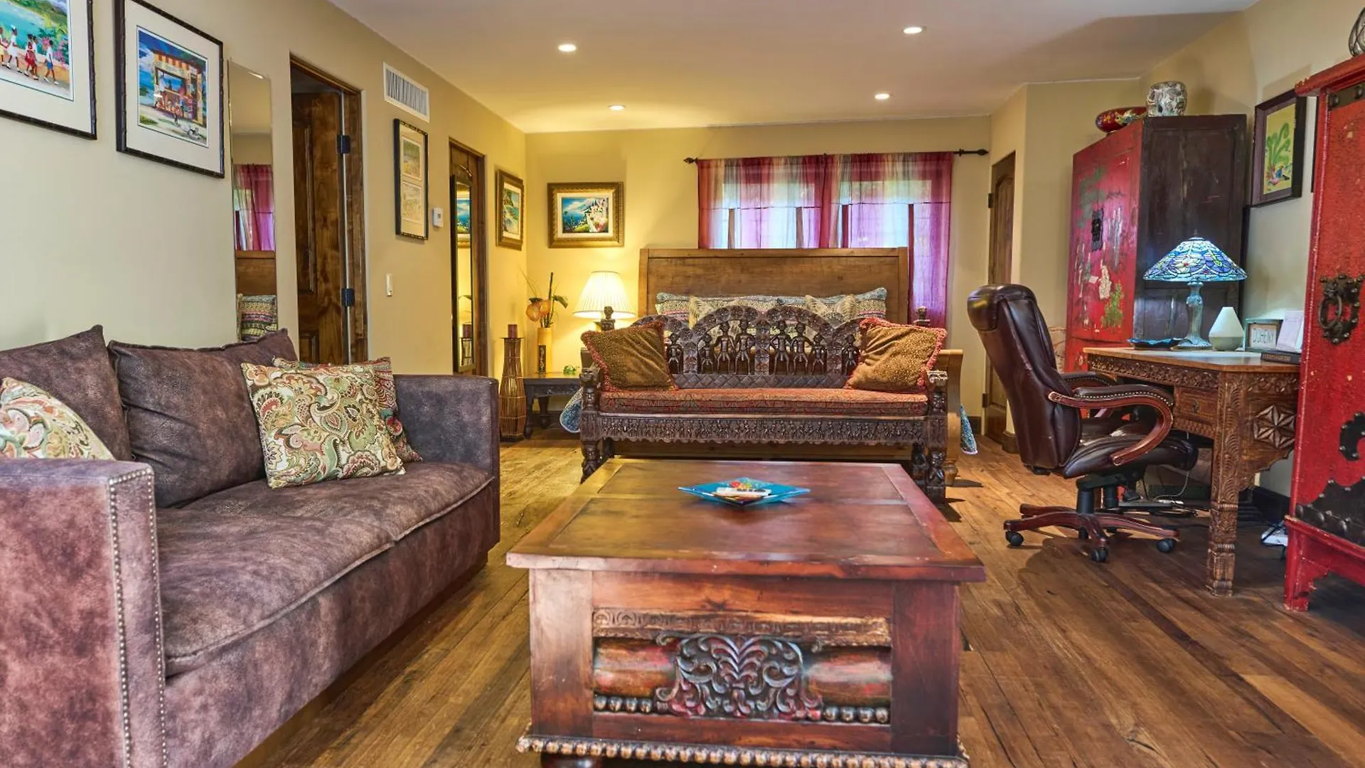 Guest house 360 Degree Ocean & Views With Pool, Spa, Close To The Beach! Pets Ok
