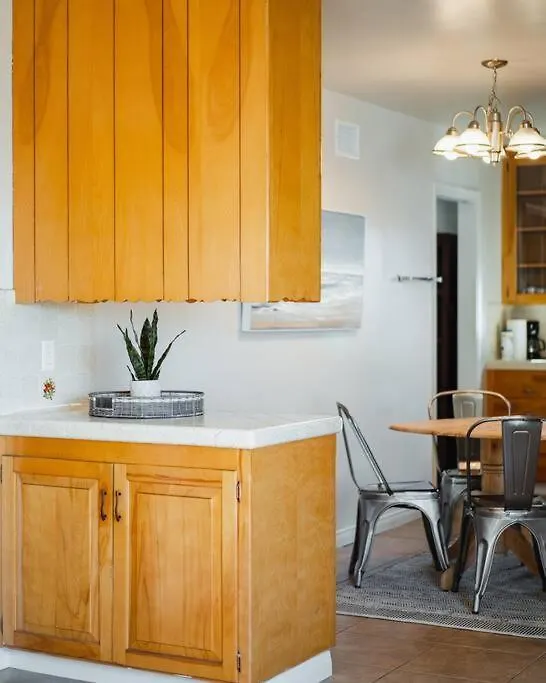 Apartment Casa Flora -2br- Free Parking In Little Italy! San Diego