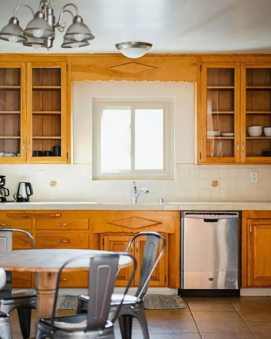 Apartment Casa Flora -2br- Free Parking In Little Italy! *