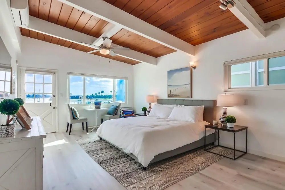 Bayside 4 * San Diego