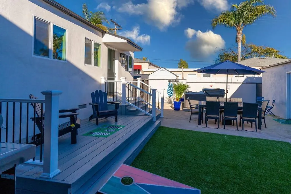 Modern Haven Newly Remodeled Holiday home *