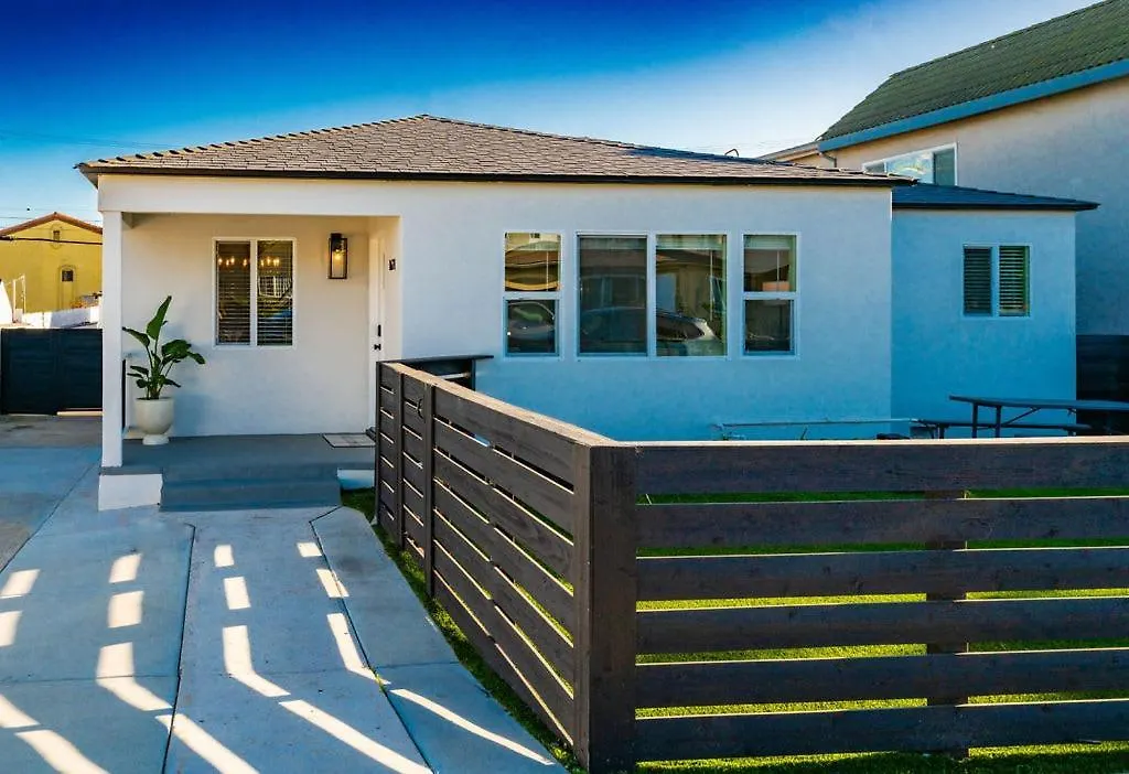 Holiday home Modern Haven Newly Remodeled *