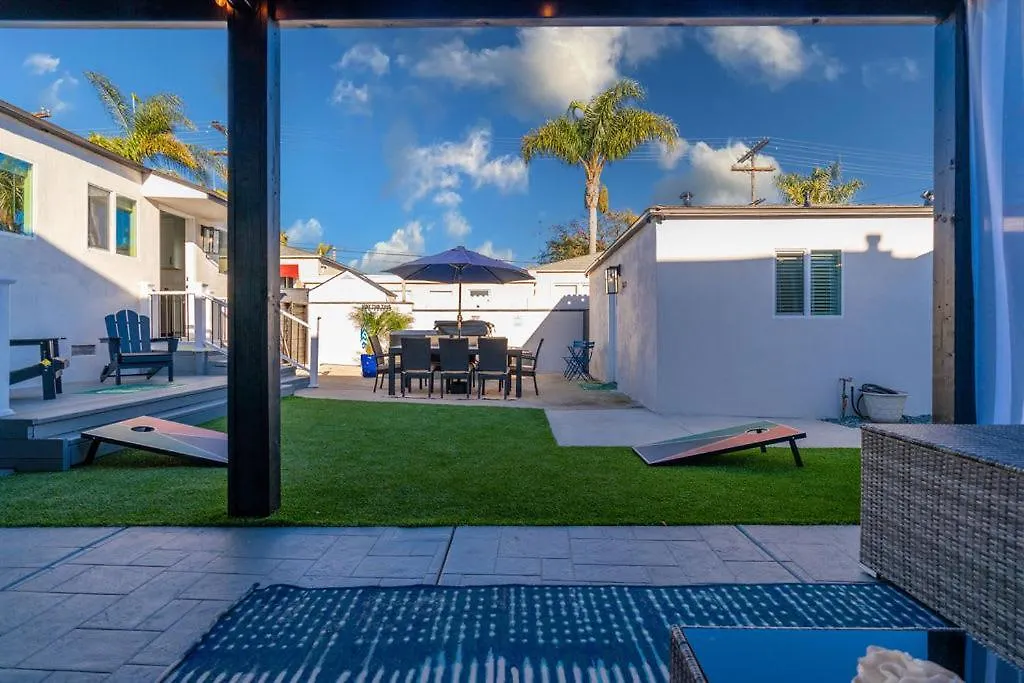 Modern Haven Newly Remodeled *