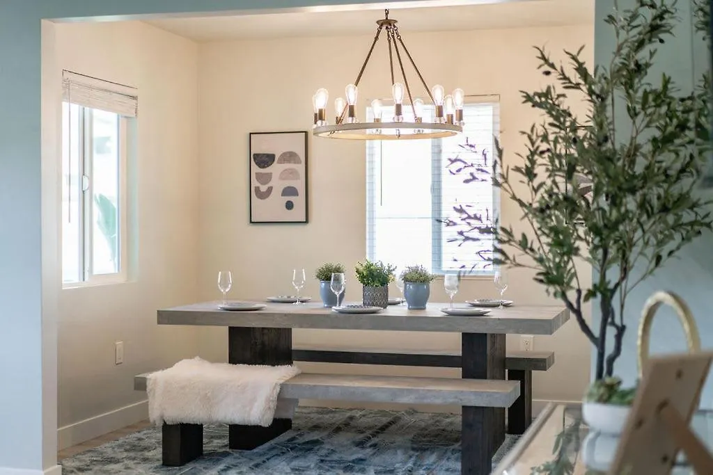 Holiday home Modern Haven Newly Remodeled *