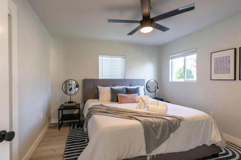 Modern Haven Newly Remodeled San Diego