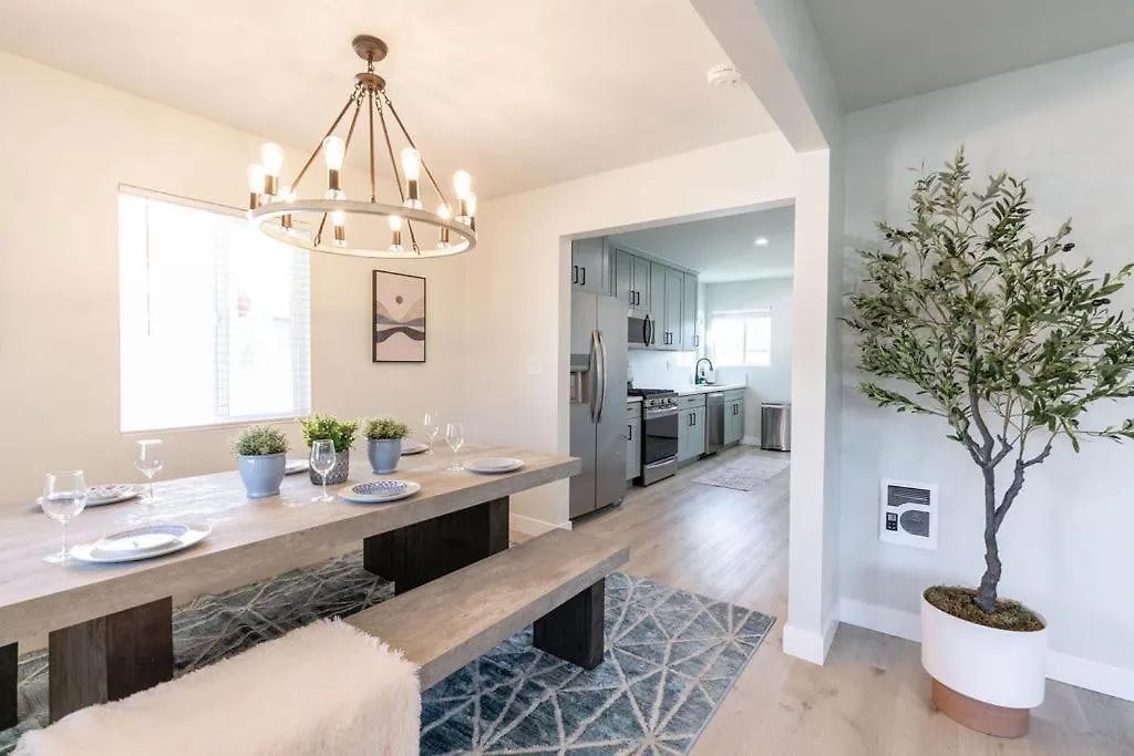 Modern Haven Newly Remodeled