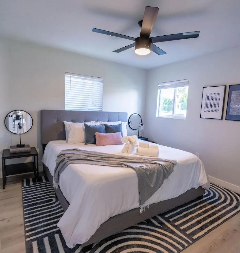 Modern Haven Newly Remodeled Holiday home San Diego