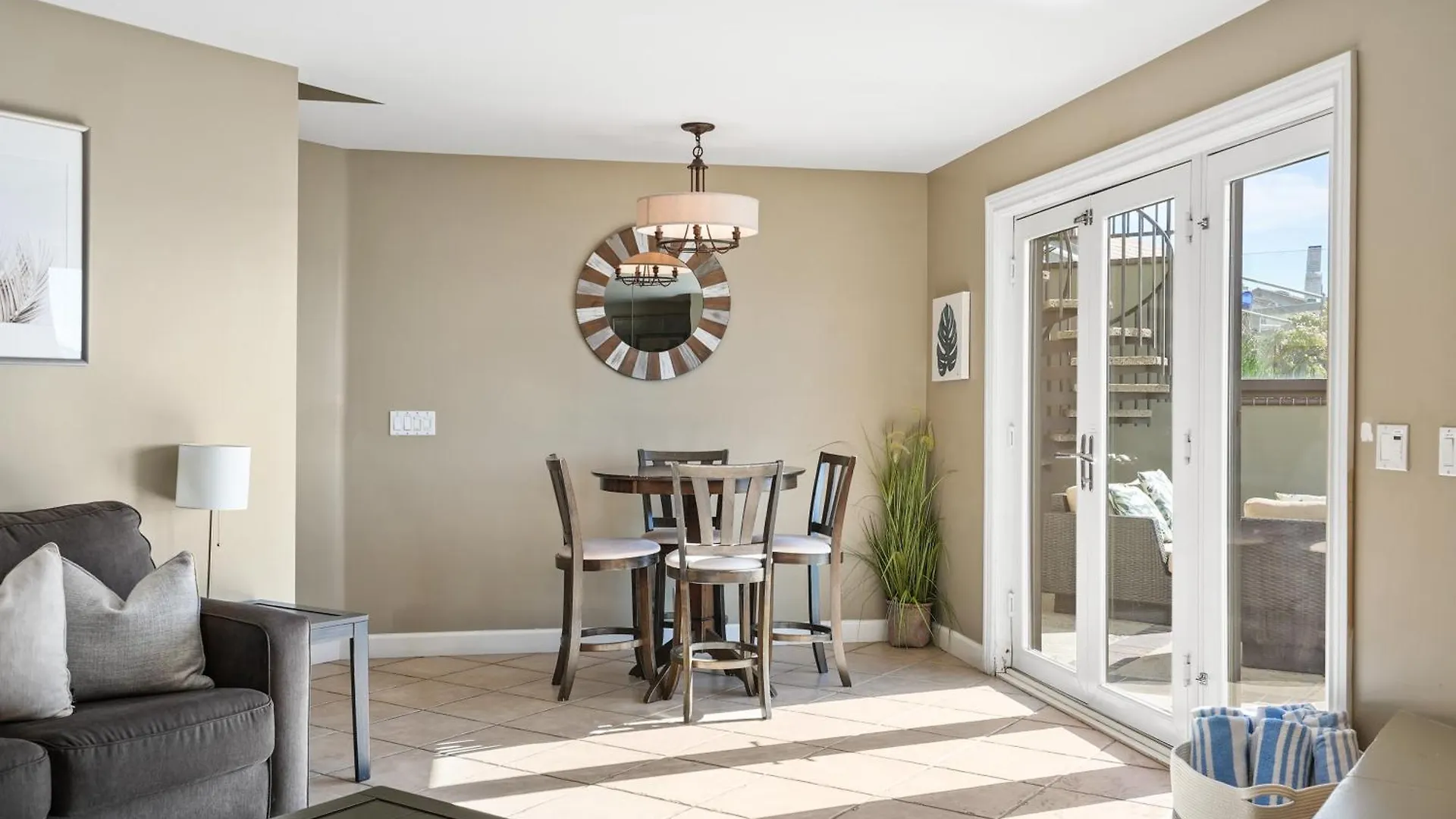 Mission Bay Dreams - W Bay Access, Parking, Pool &