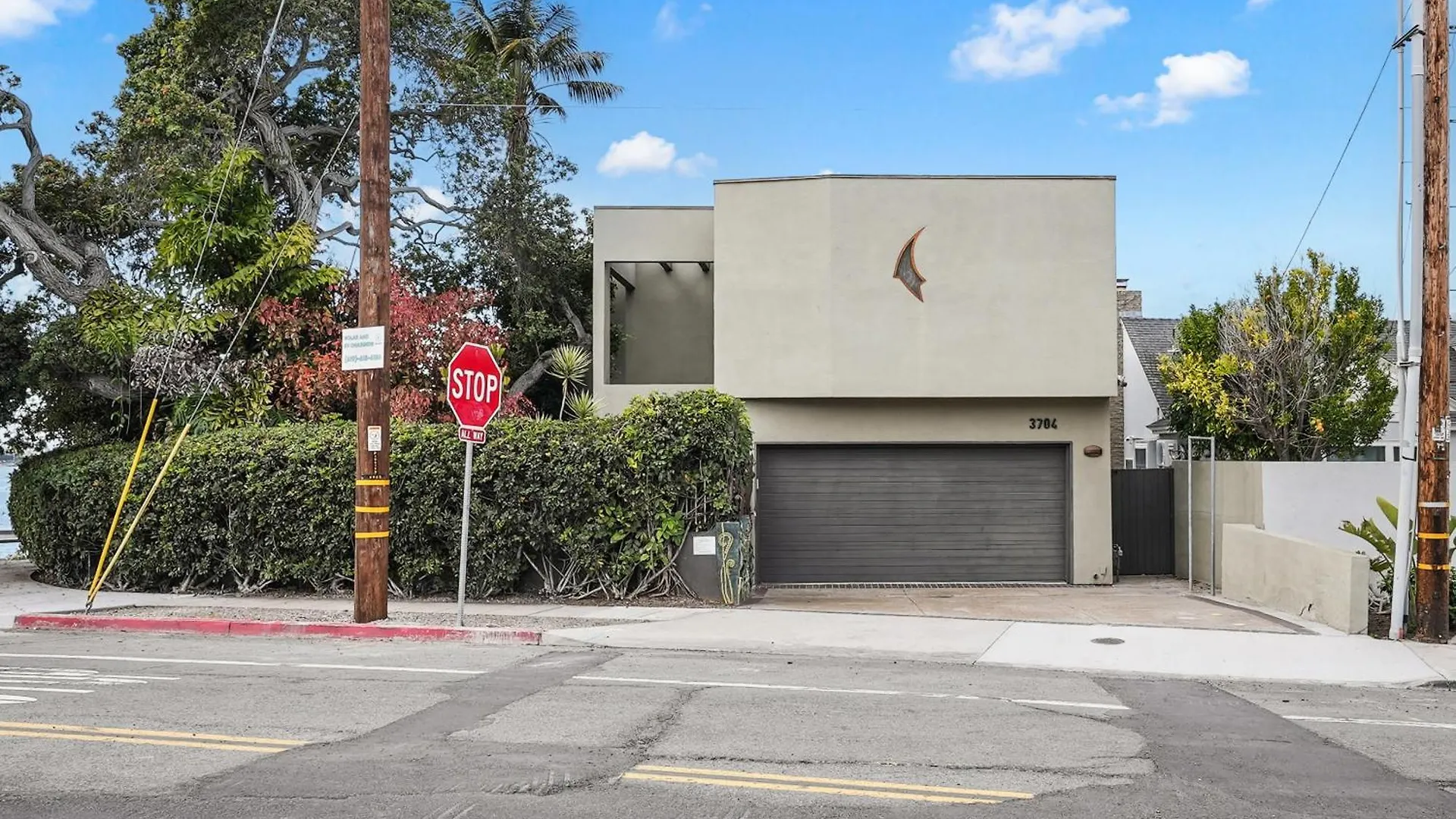 Mission Bay Dreams - W Bay Access, Parking, Pool & Holiday home *
