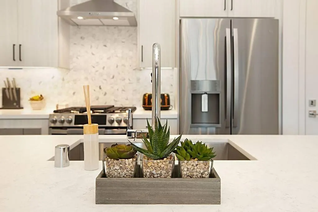 Luxury New With Private Rooftop, Downtown In Minutes San Diego