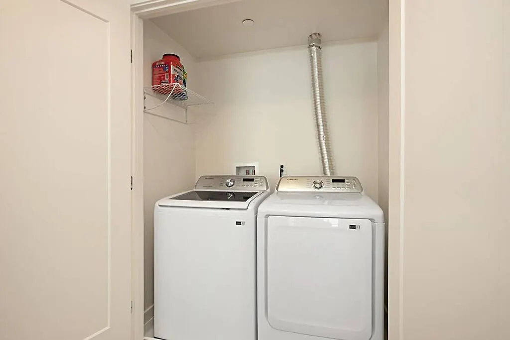 Apartmán Luxury New With Private Rooftop, Downtown In Minutes