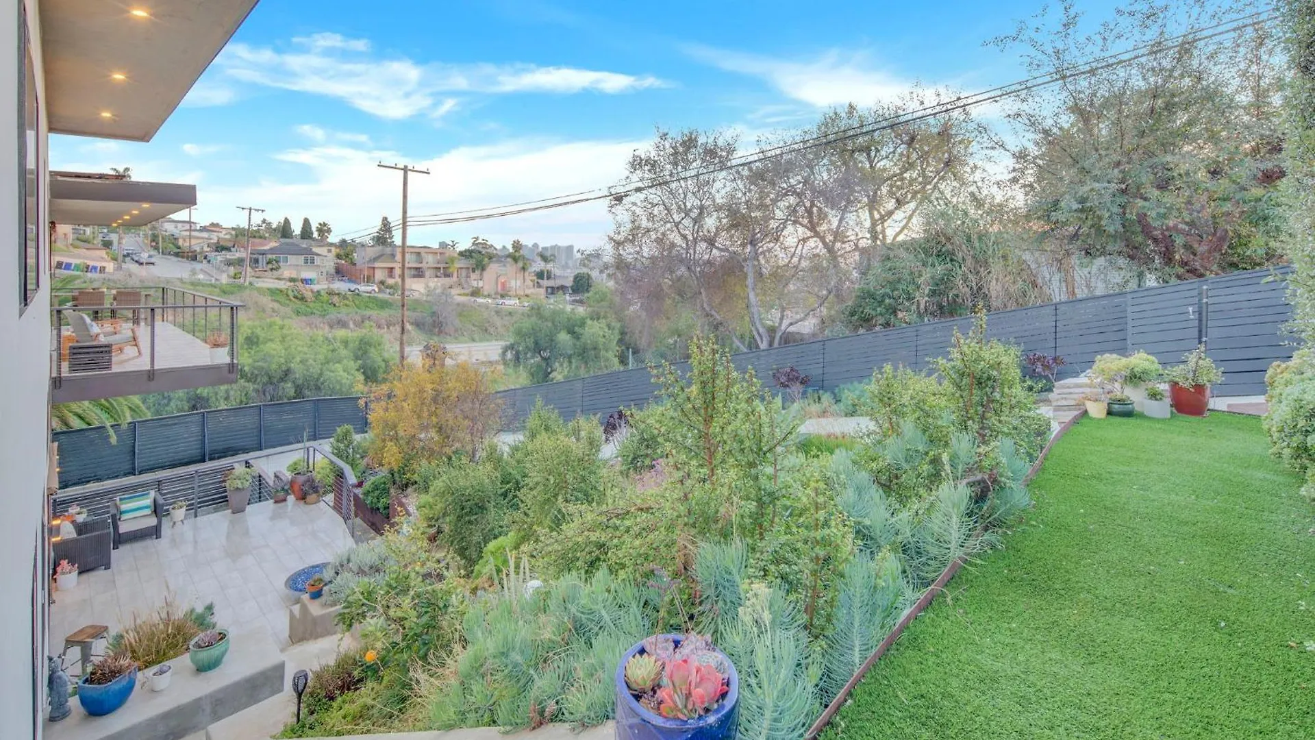 New! Luxury 5br, W/arcade, Sauna, Views, Fire Pit! * San Diego