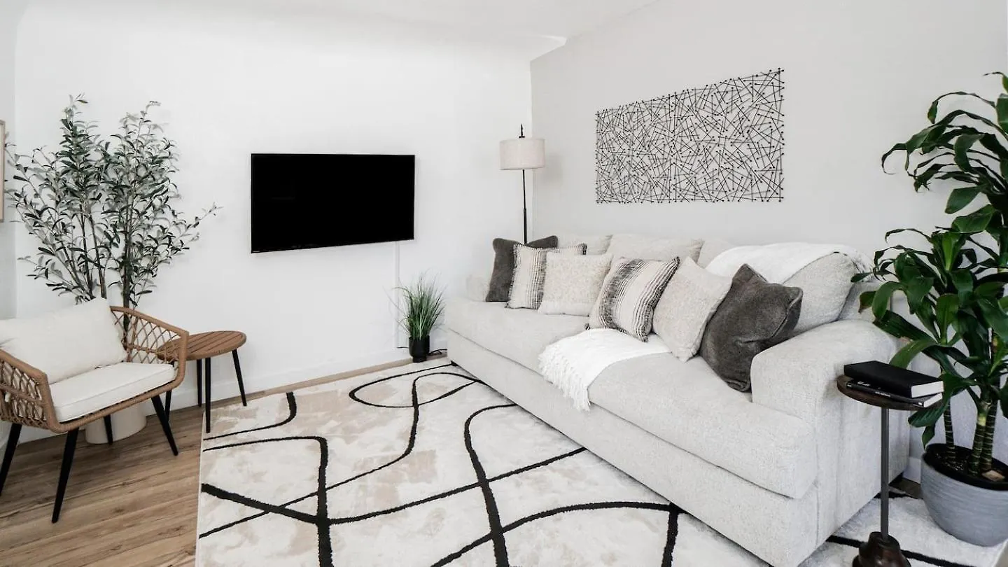 Apartment Cozy Private Home, 10-min From Dt, & Parks