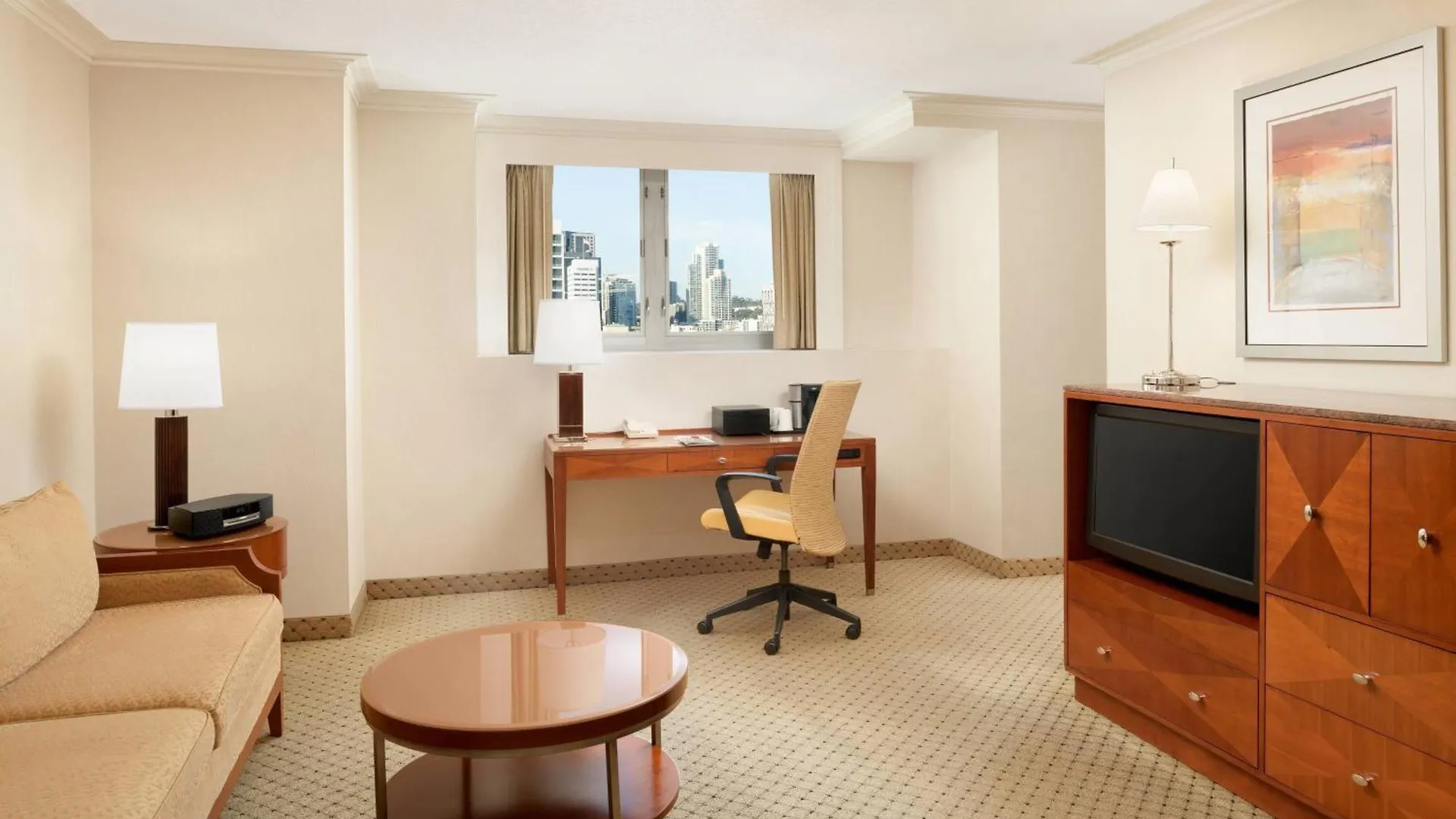 Hotel Marriott Gaslamp Quarter 4*
