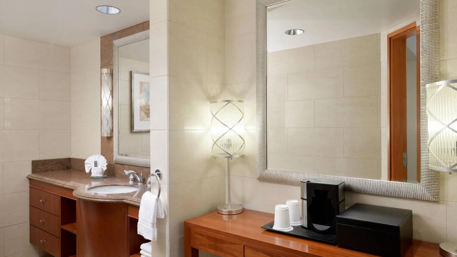 Marriott Gaslamp Quarter 4* San Diego