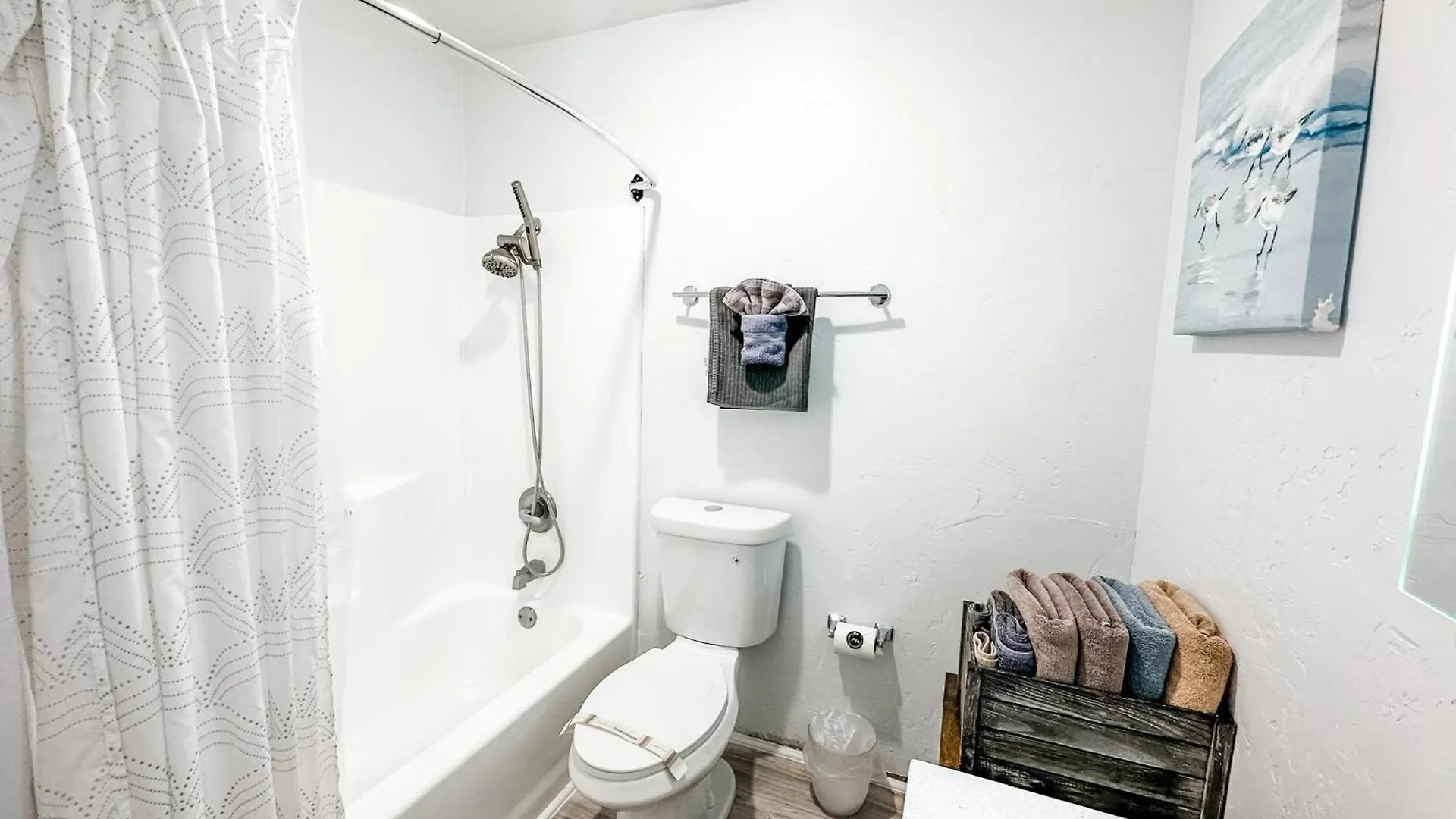 Gaslamp 2bdrm - W Parking & 5 Beds #303 Hotel