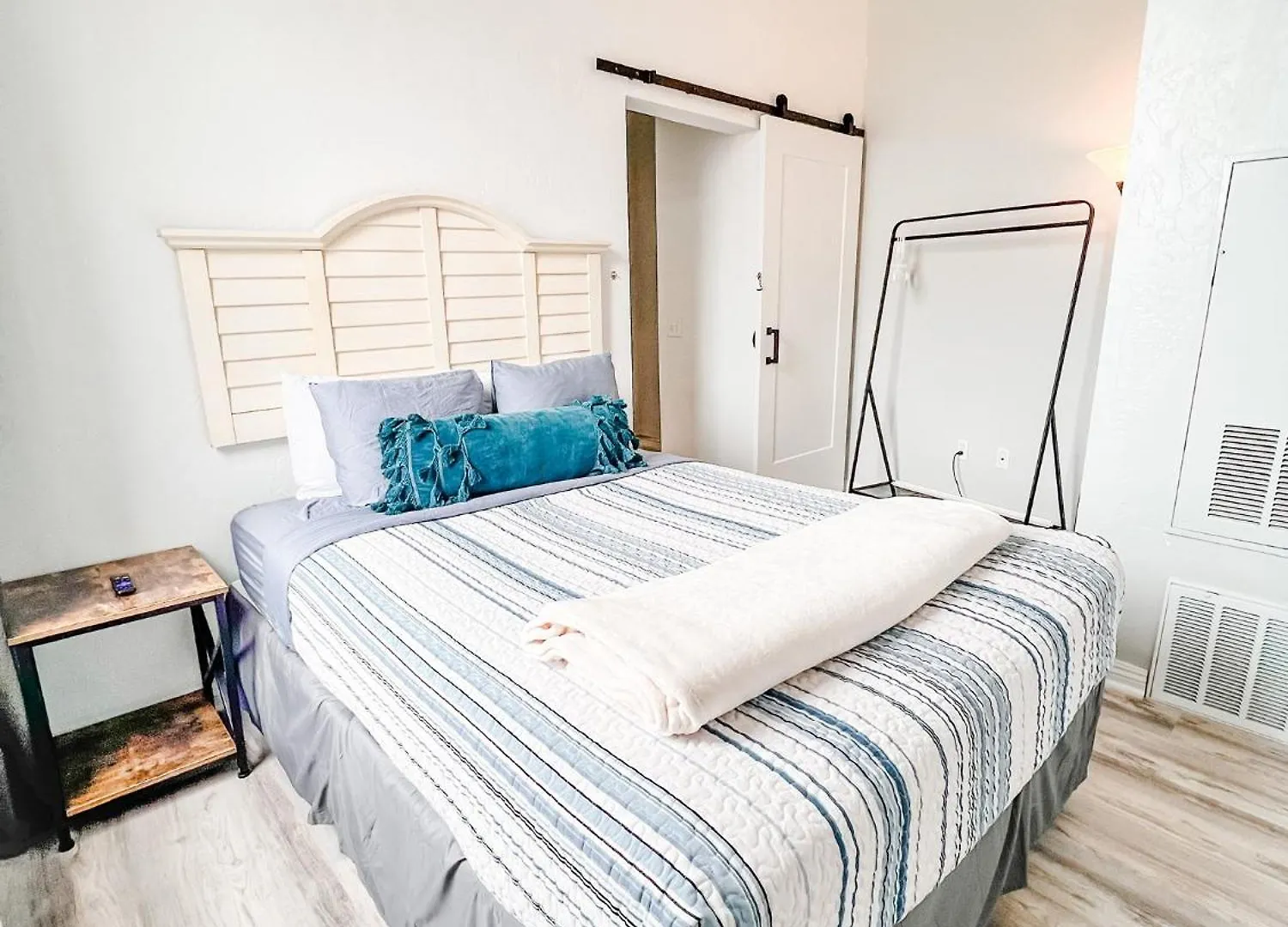 Gaslamp 2bdrm1ba - W Parking & 4 Beds #304 Hotel *