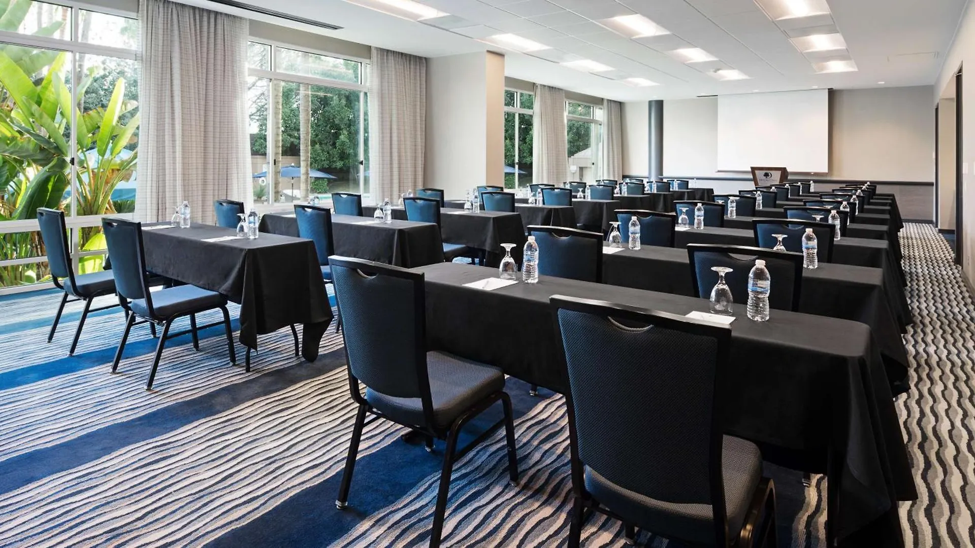 Doubletree By Hilton Del Mar סן דייגו
