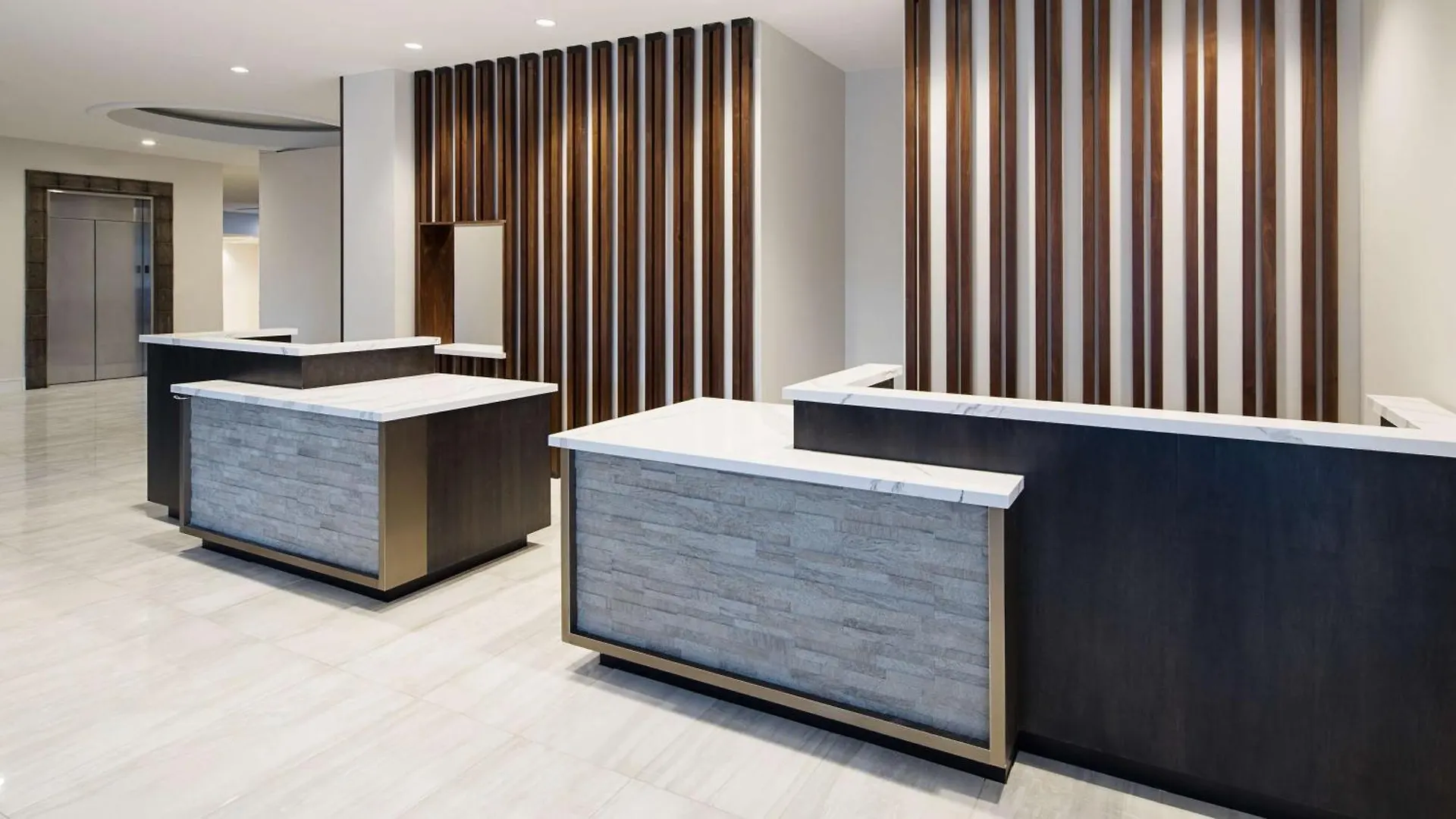 Doubletree By Hilton Del Mar מלון סן דייגו