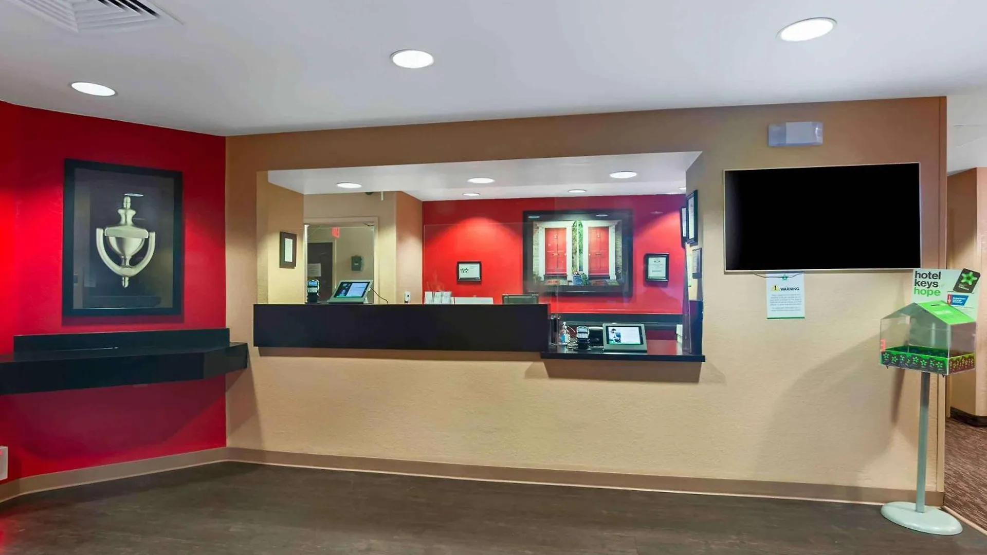 Extended America - - Circle Hotel San Diego