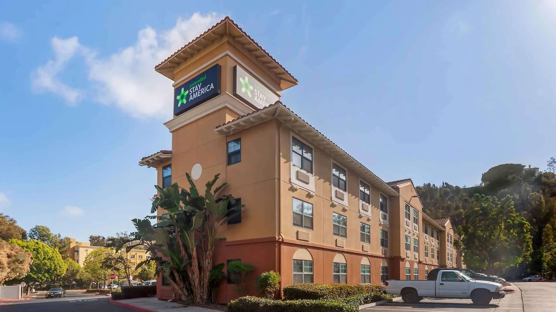 Extended America - - Circle Hotel San Diego
