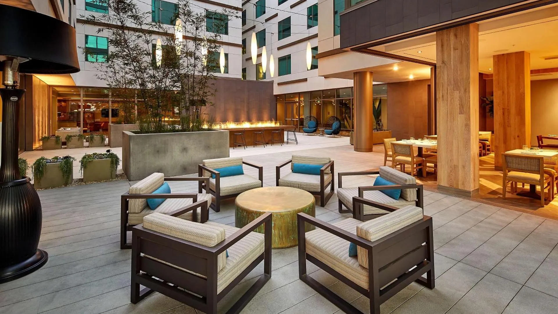 Hotel Homewood By Hilton Downtown/bayside