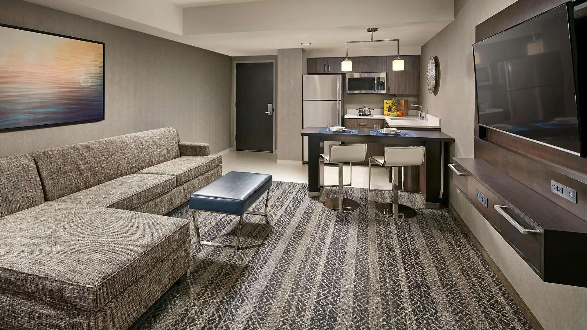 Homewood By Hilton Downtown/bayside Hotel