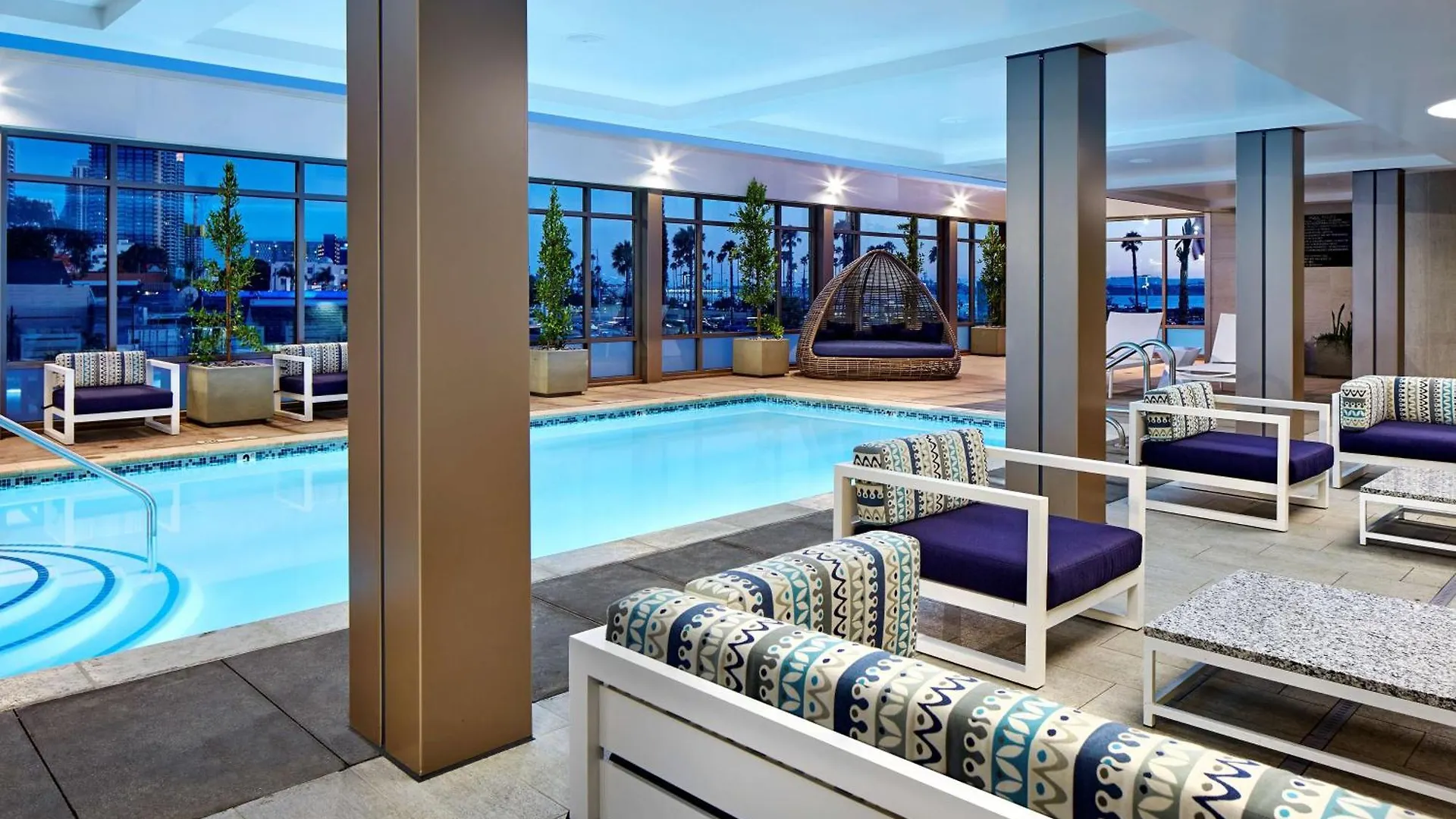 Hotel Homewood By Hilton Downtown/bayside 3*