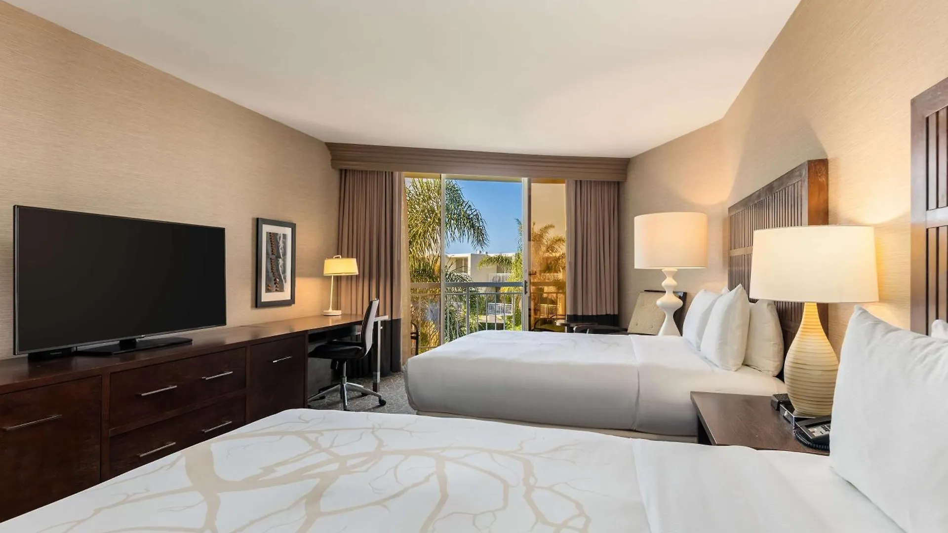 Hilton La Jolla Torrey Pines 4*