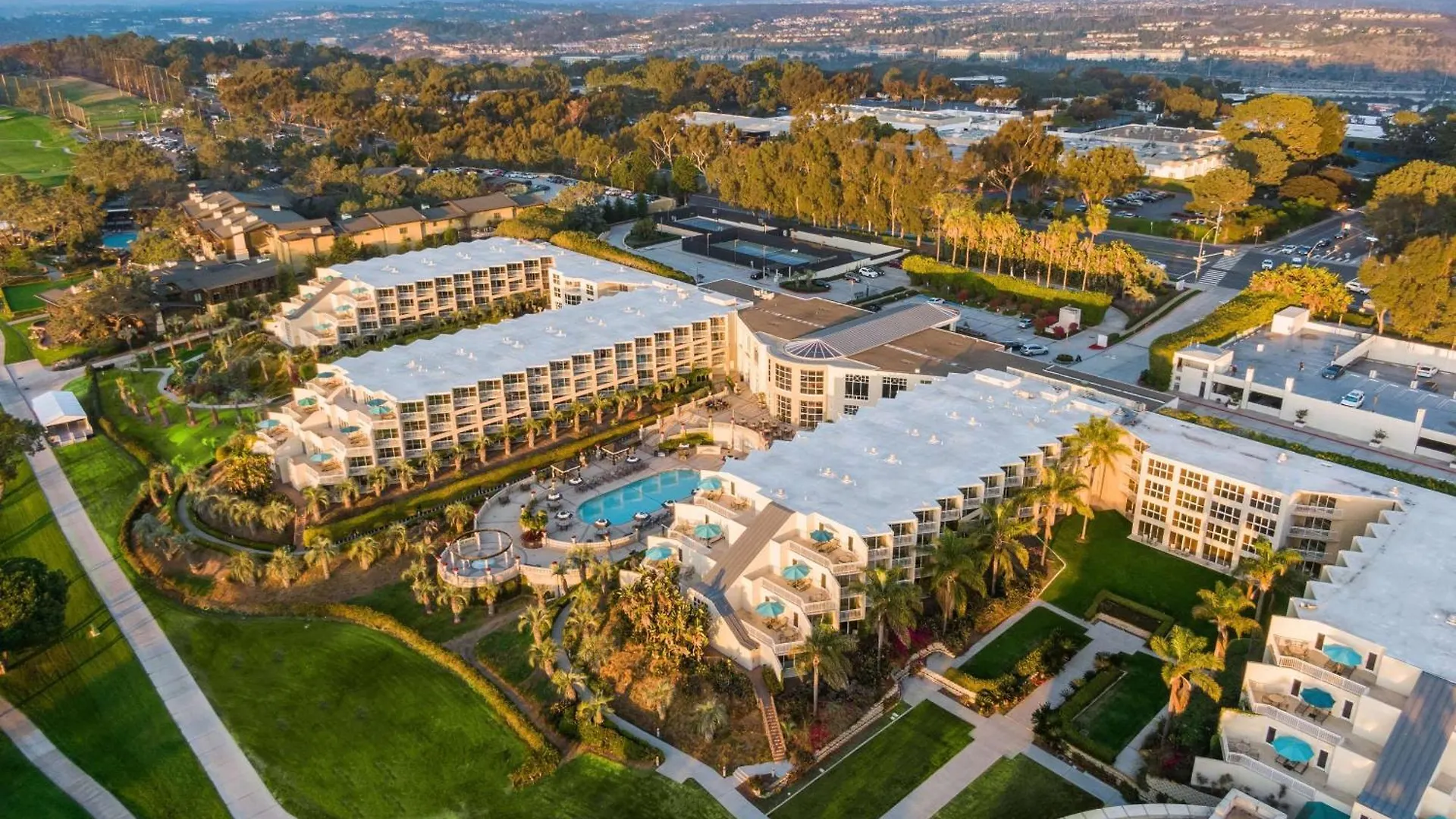 Hilton La Jolla Torrey Pines Üdülőközpont 4*