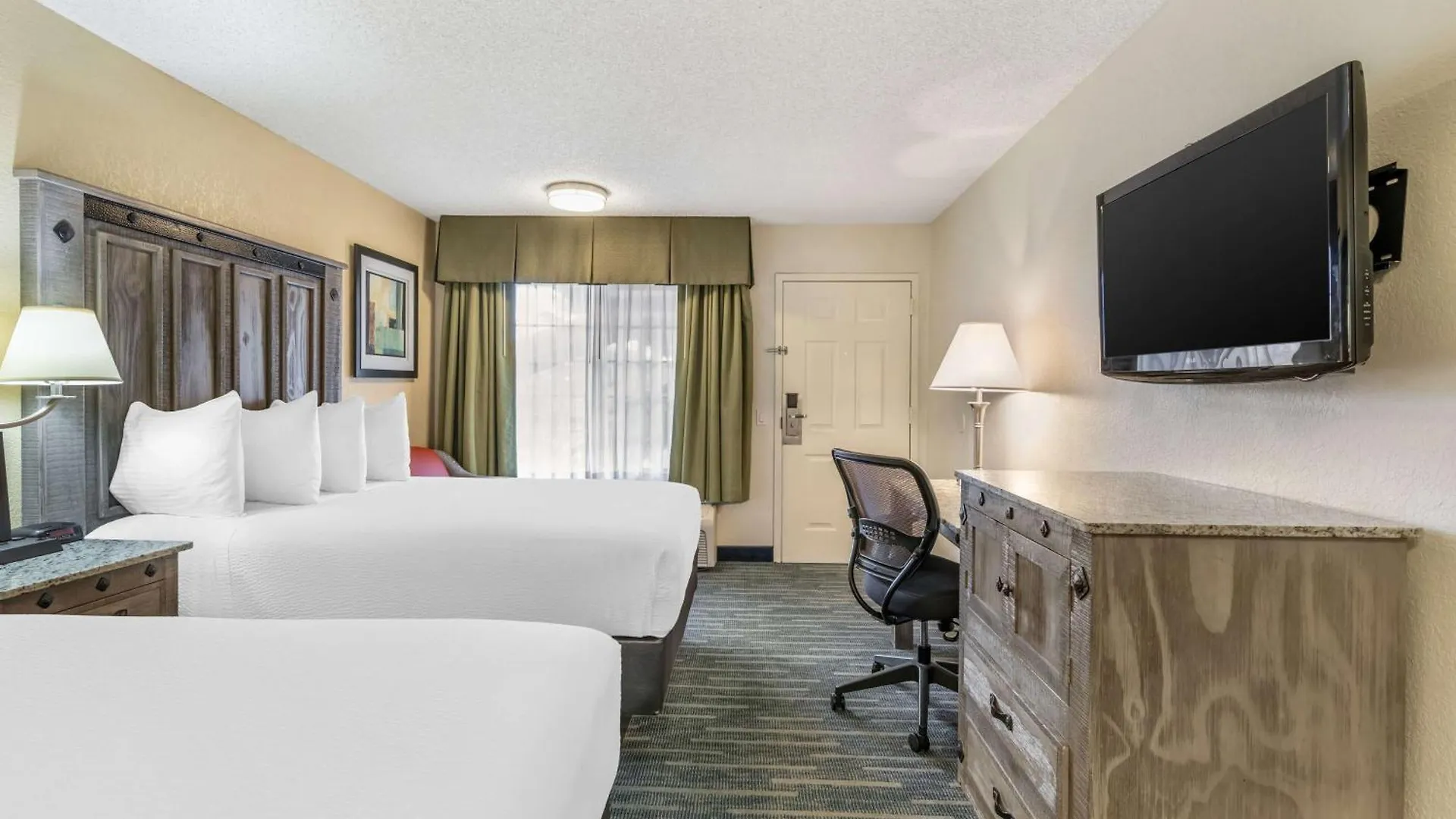 Western Americana Hotel San Diego