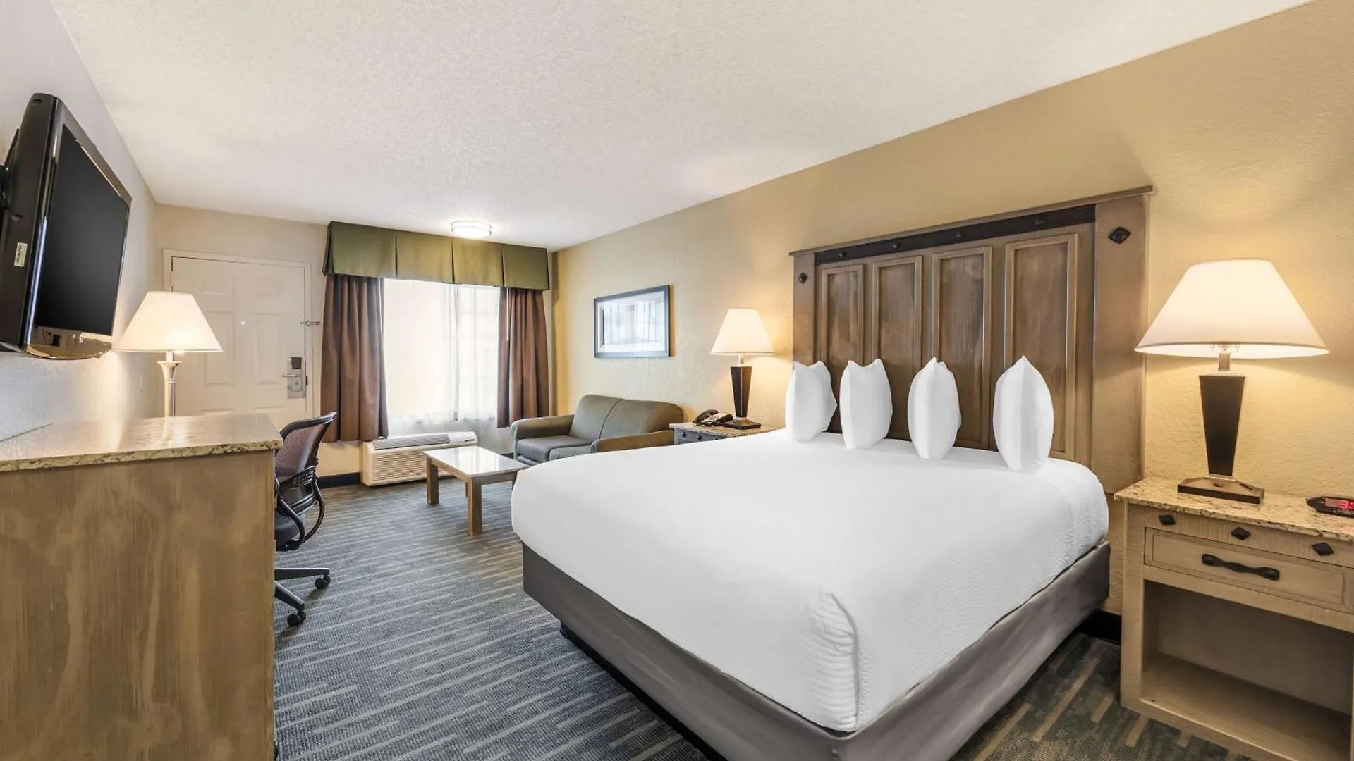 Western Americana Hotel San Diego