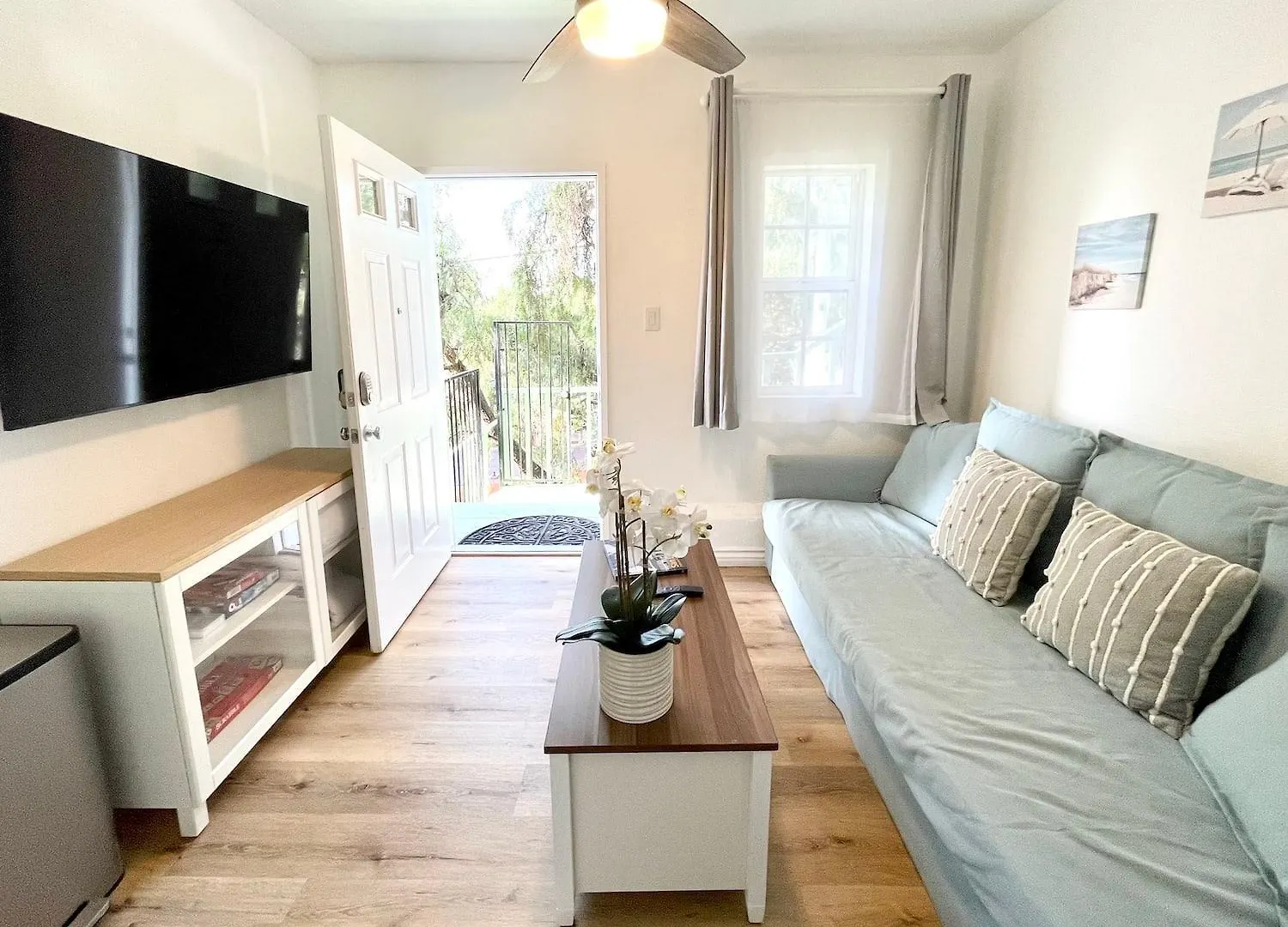 Hidden Gem With Hot Tub And Parking - 4 Guests Apartment *