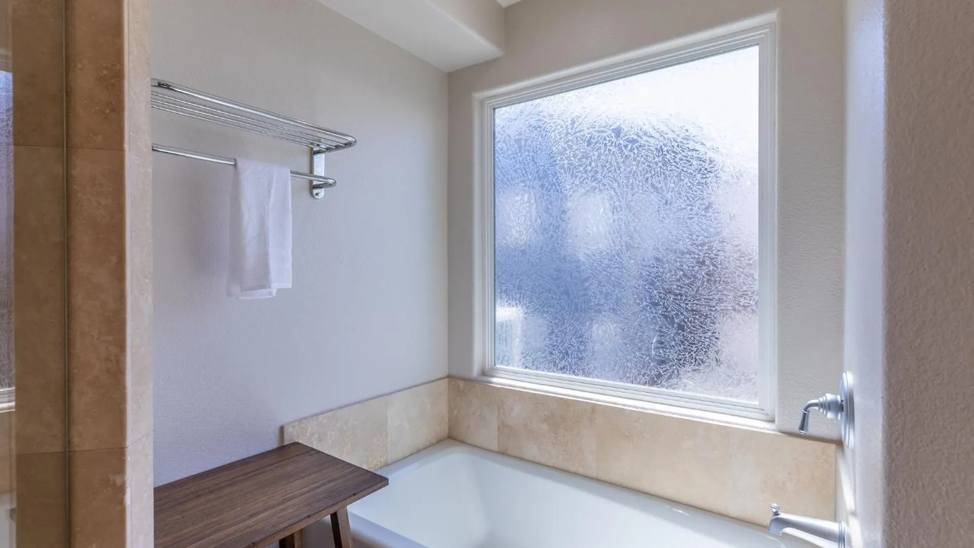 B5026 Rockaway Oceanfront 2 Apartment