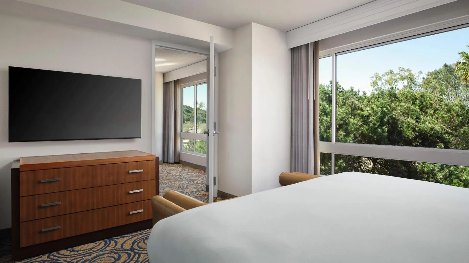 Doubletree By Hilton Del Mar מלון