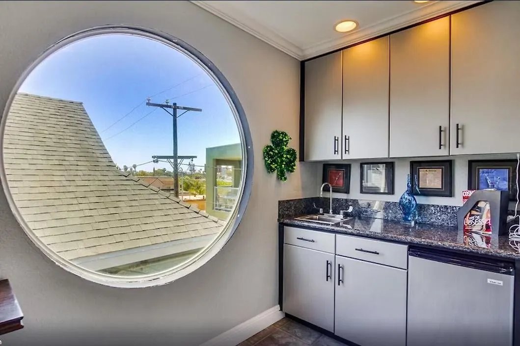 Apartment Mission Townhome Getaway