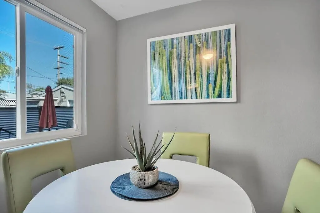 Northpark-businesstraveler-pets-w D-free-parking