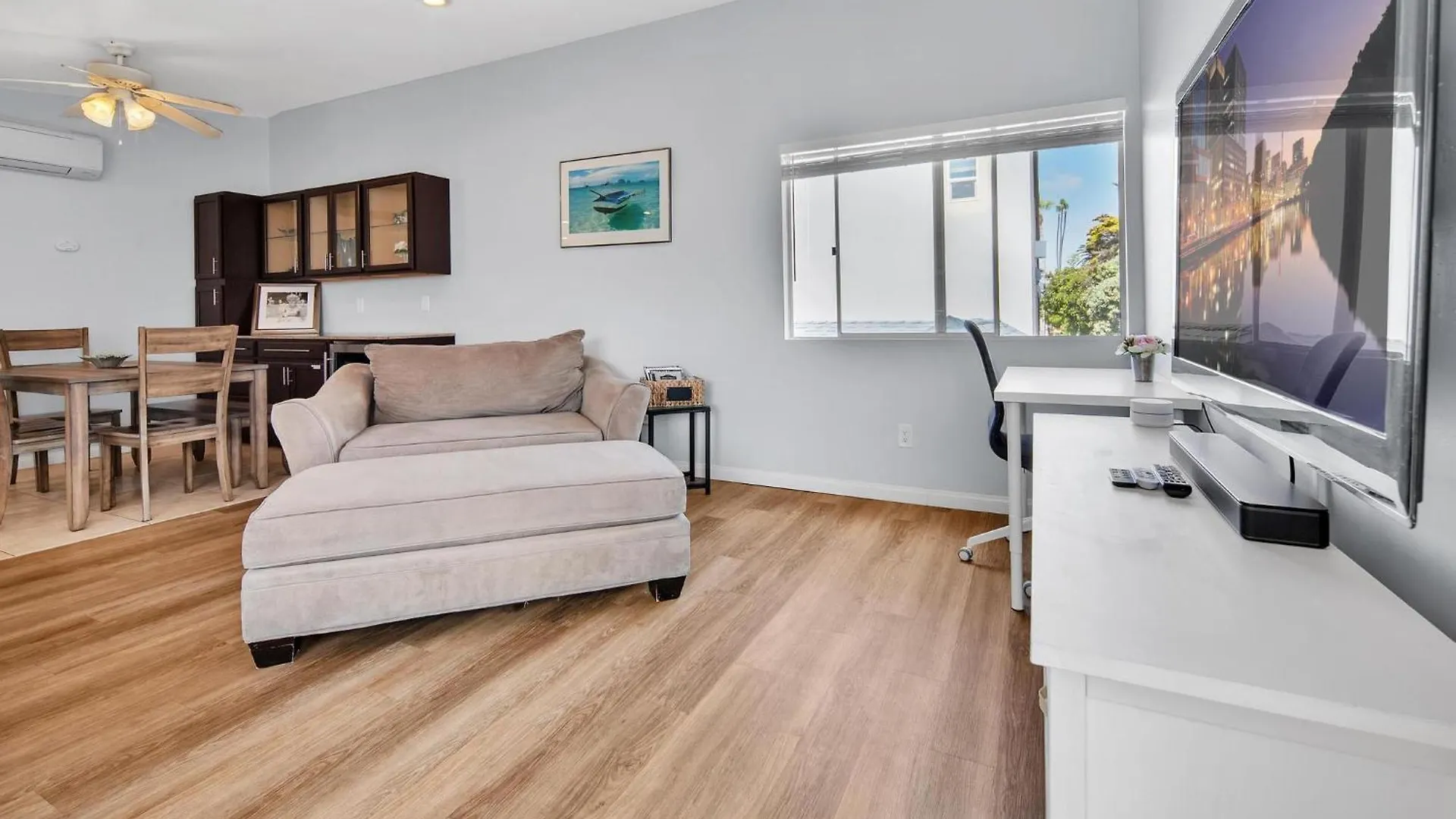 Holiday home Stunning Haven! Steps To The & Pet Friendly! San Diego