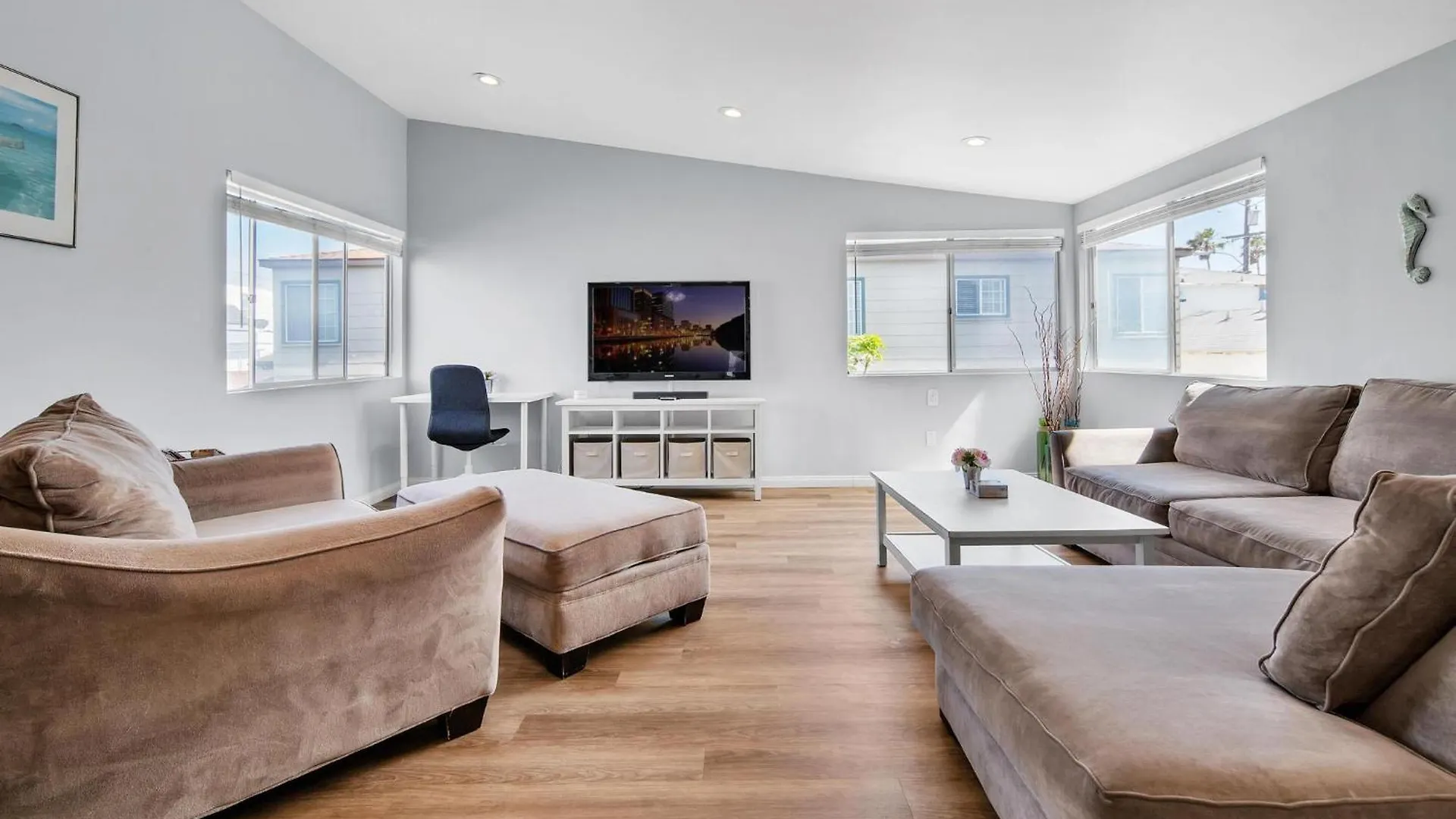 Holiday home Stunning Haven! Steps To The & Pet Friendly! San Diego