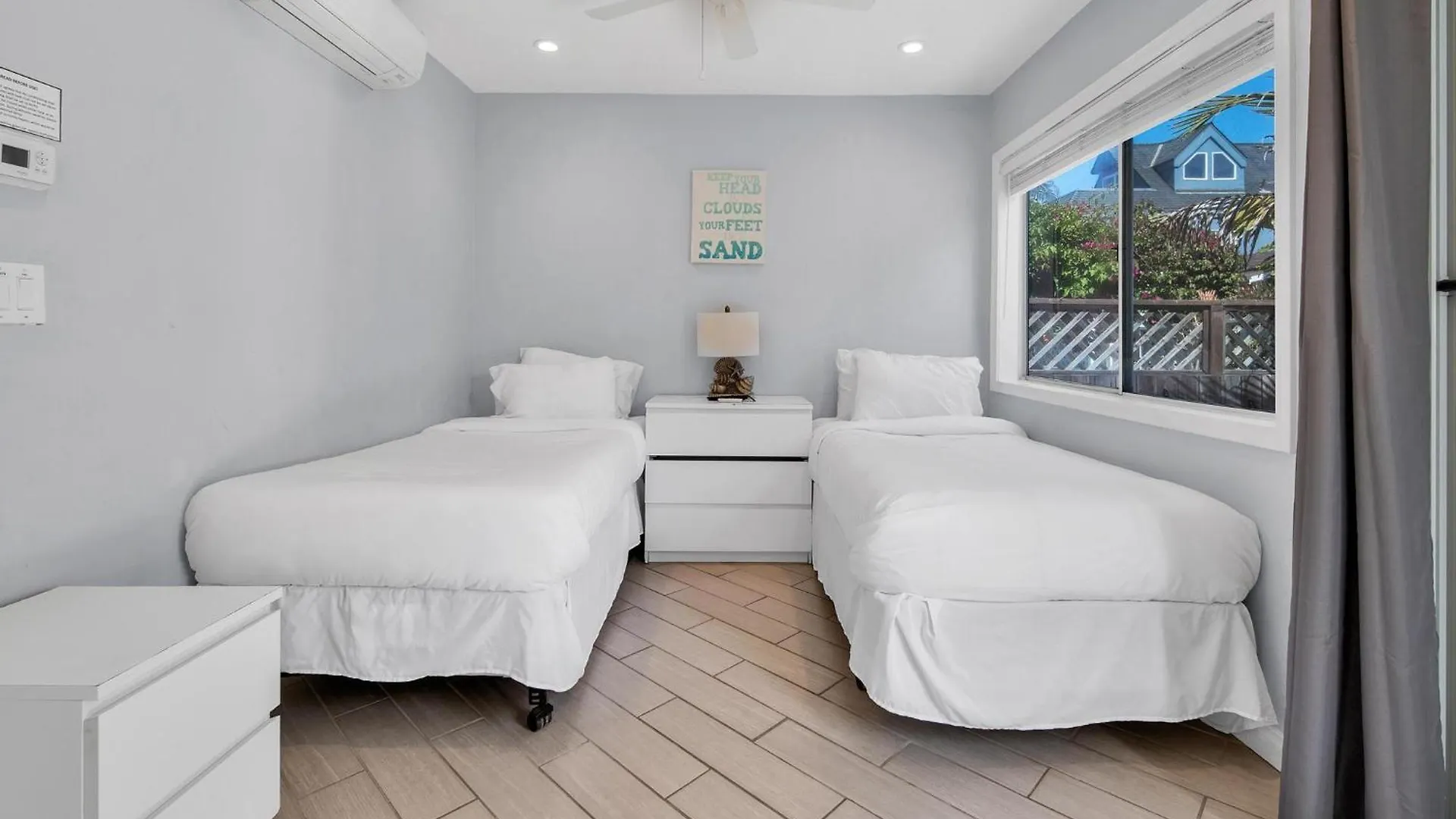 Holiday home Stunning Haven! Steps To The & Pet Friendly!