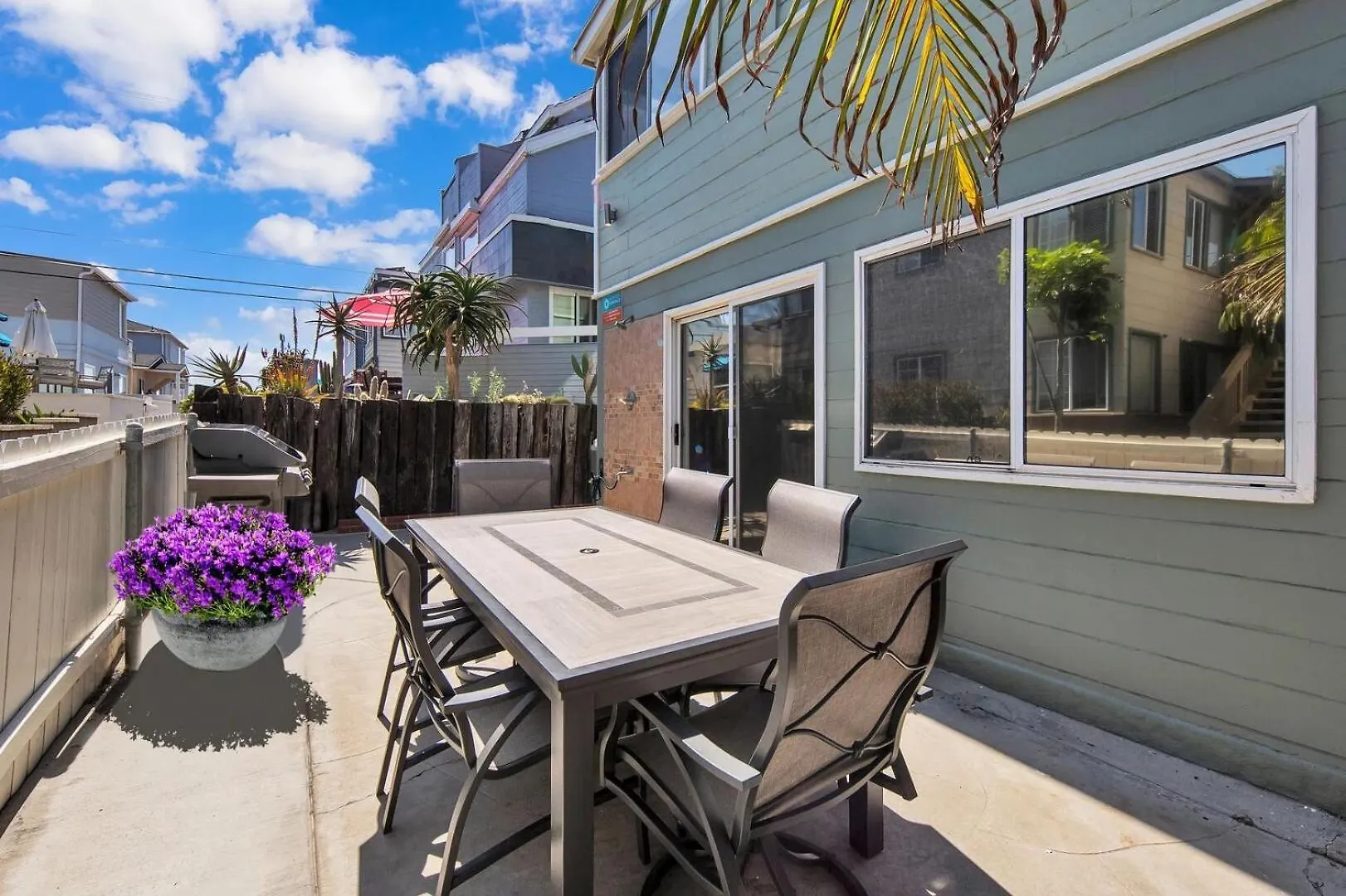 Stunning Haven! Steps To The & Pet Friendly!