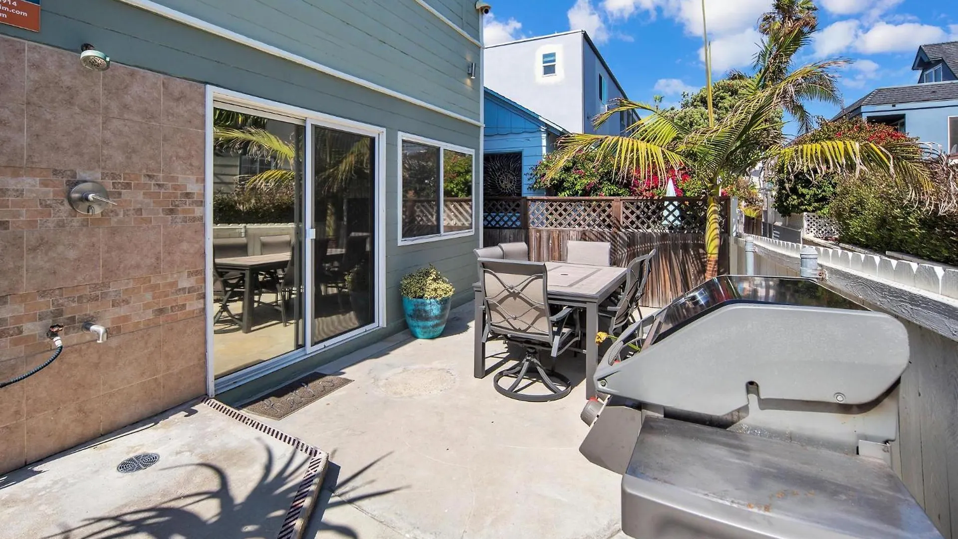 Stunning Haven! Steps To The & Pet Friendly!