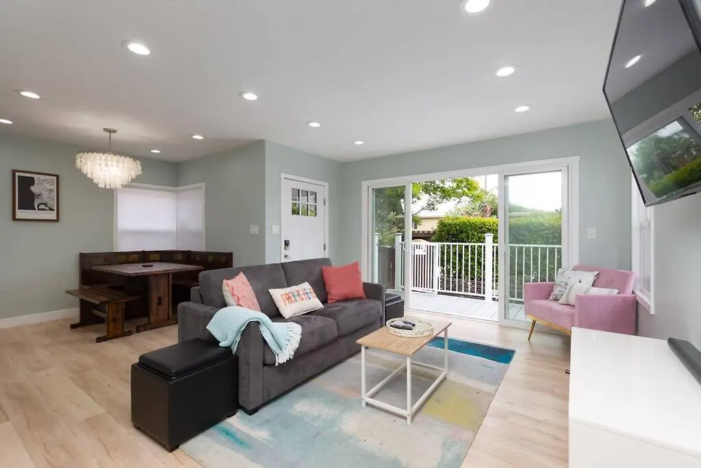 בית נופש House In The Heart Of Pb