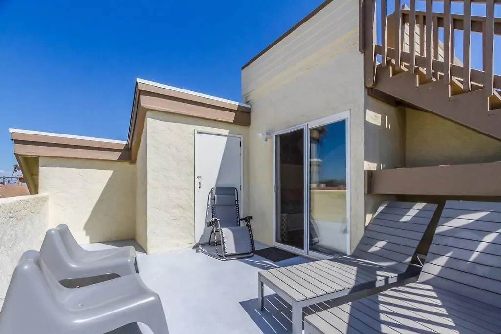 Mission Jamaica” Ocean, Sun, Views Primo Location! San Diego