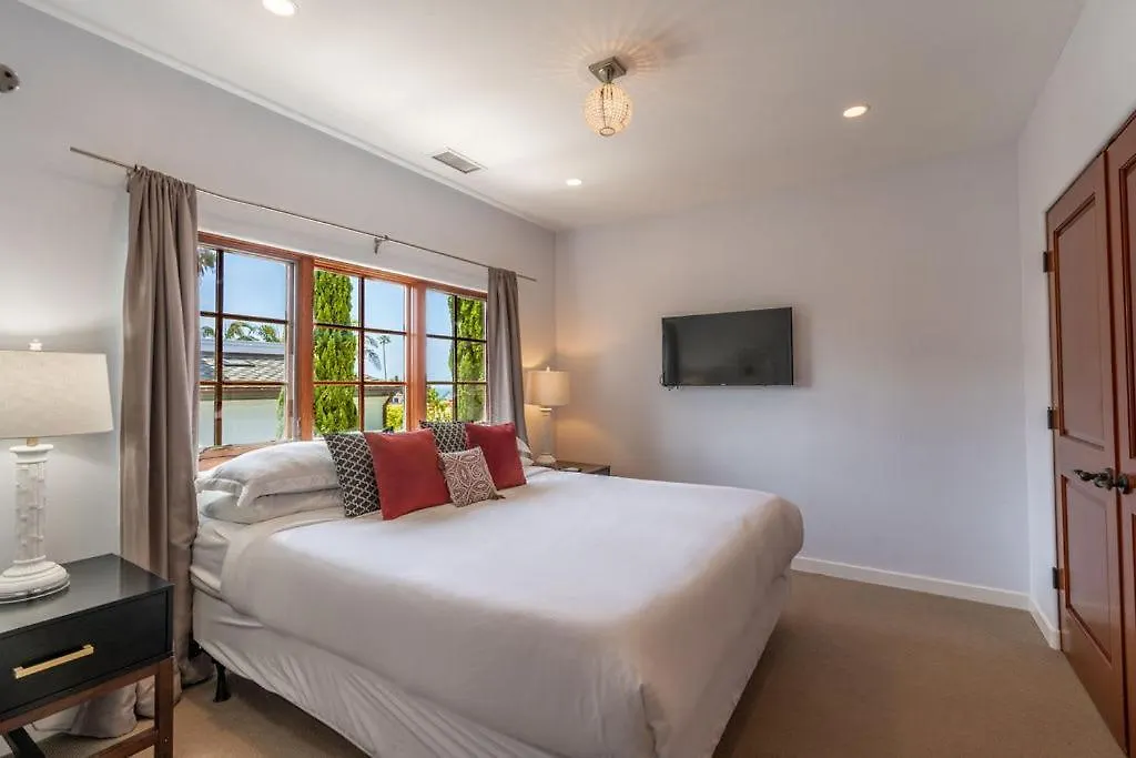 Mediterranean Beauty With Rooftop Deck And Views * 圣地亚哥