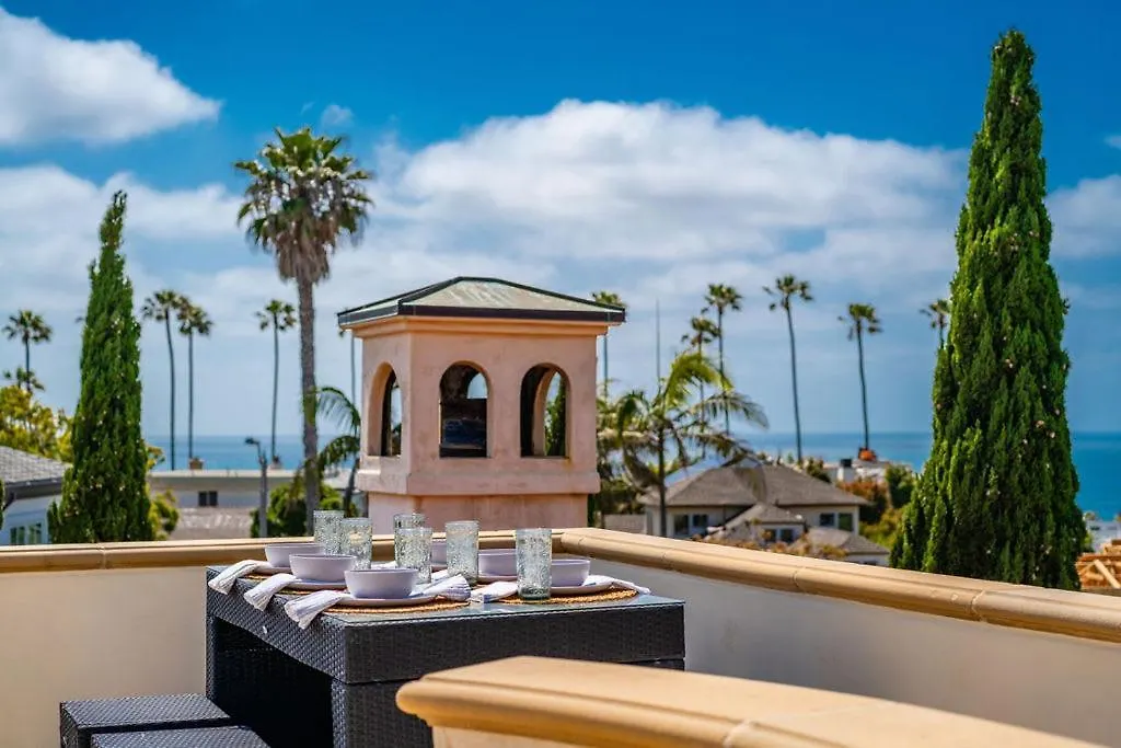 Mediterranean Beauty With Rooftop Deck And Views 度假居 圣地亚哥