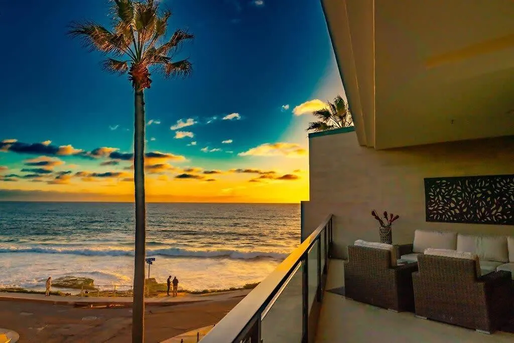 Beachside Paradise In Windansea Holiday home *