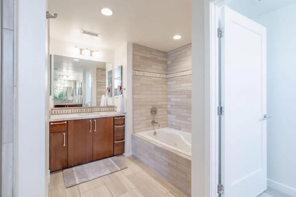 Beachside Paradise In Windansea * San Diego