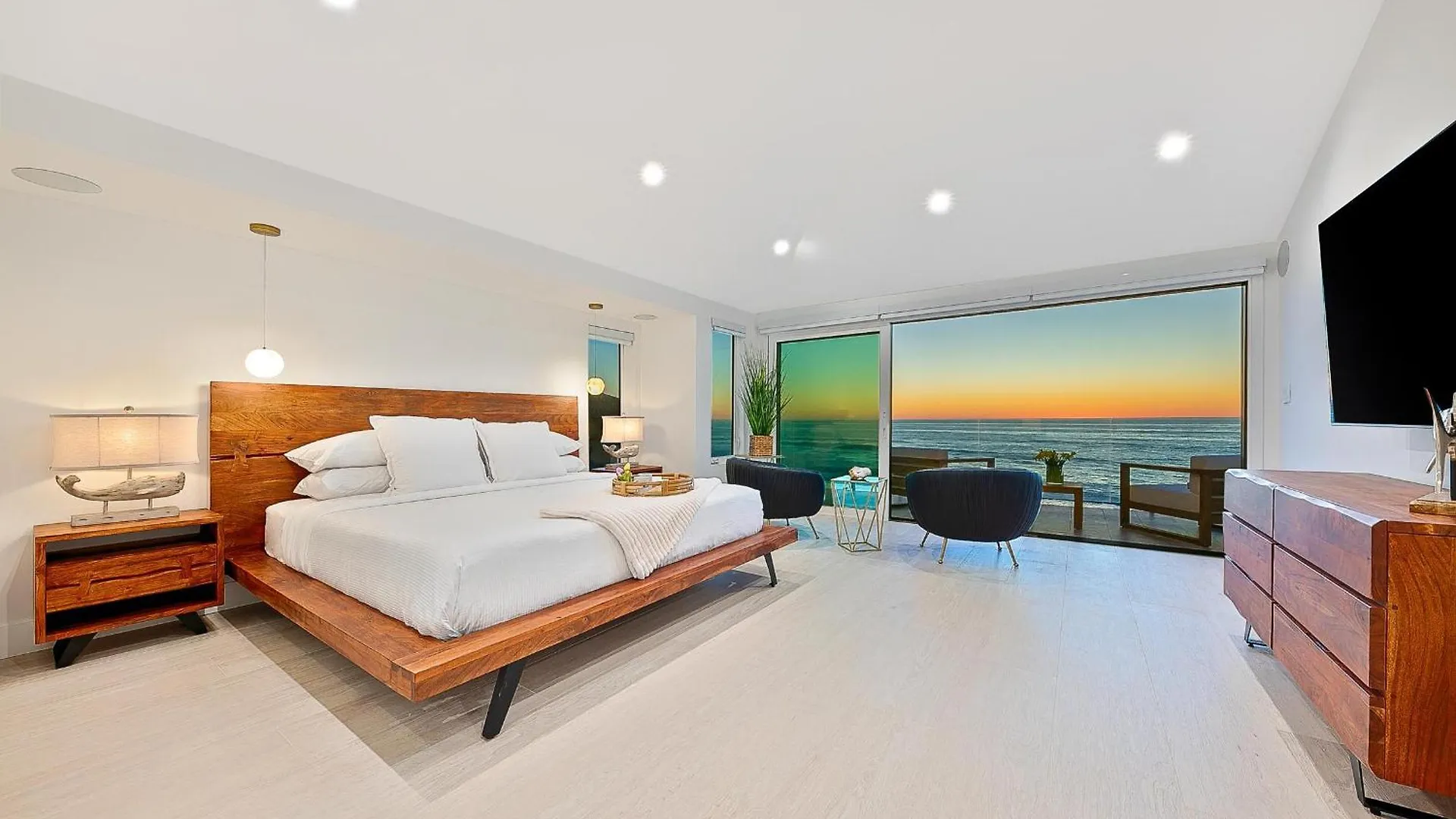 On The La Jolla Holiday home *