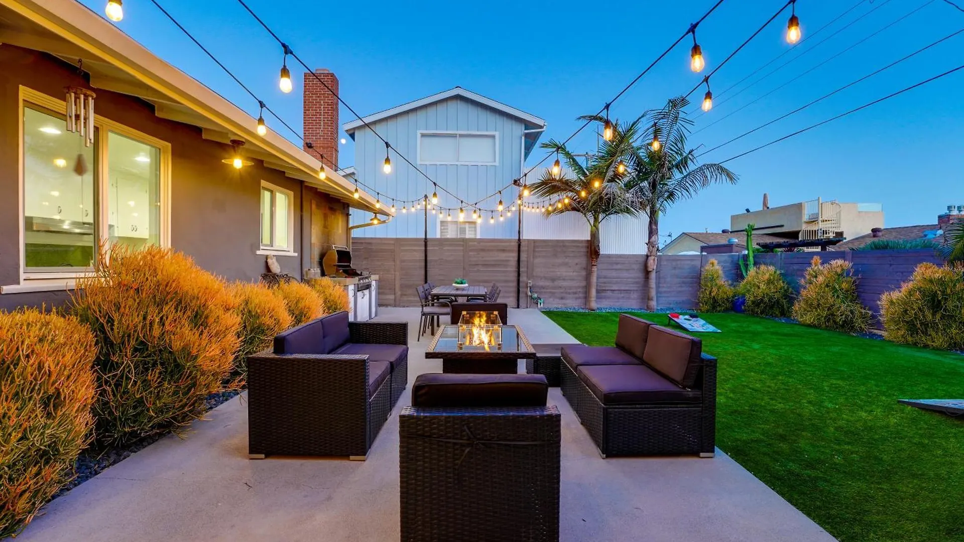 Holiday home Bird Rock Dreams - Ocean Views, Massive Yard, Outdoor Dining, Fast Wifi & Ac! San Diego